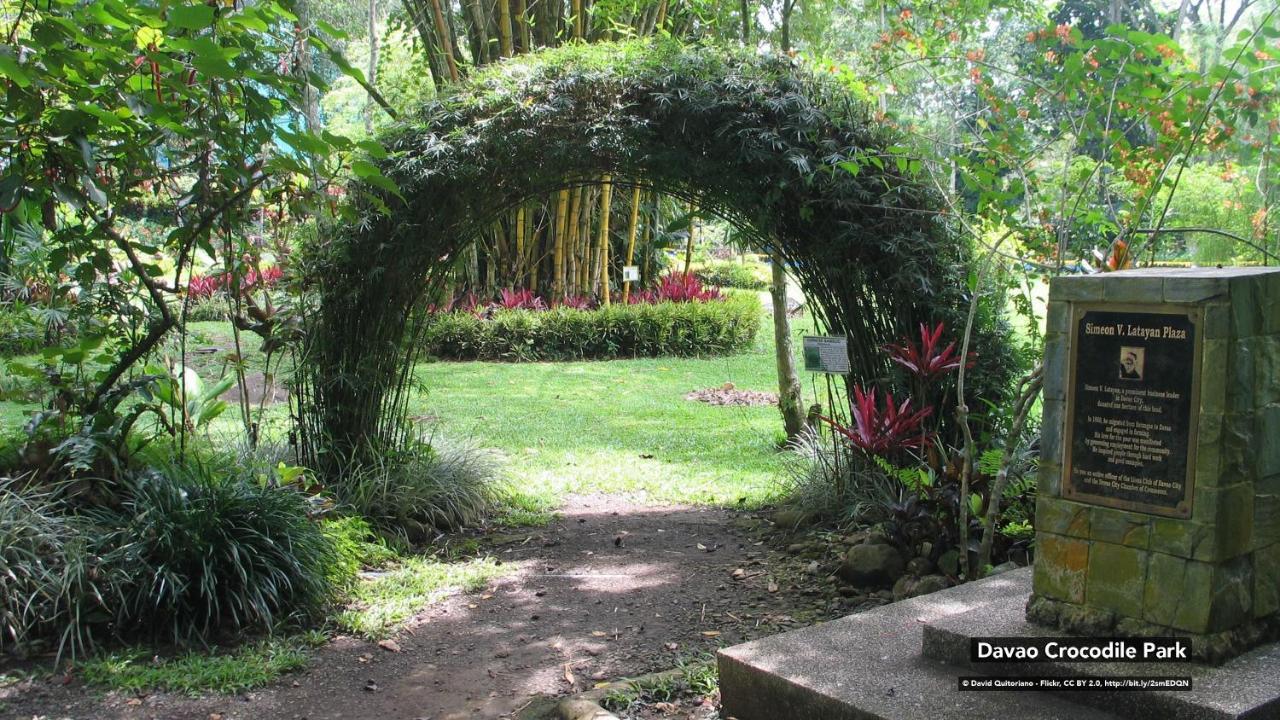 Zen Rooms Pryce Business Park Davao Stadt Exterior foto